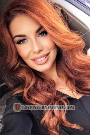 203488 - Darya Age: 28 - Russia