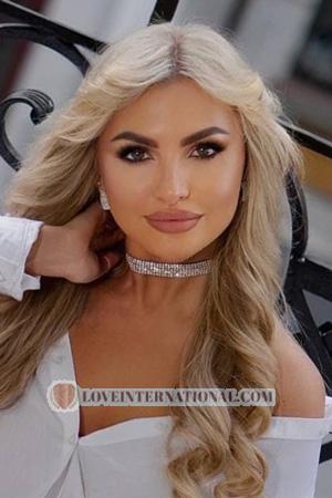 214998 - Liana Age: 25 - Ukraine