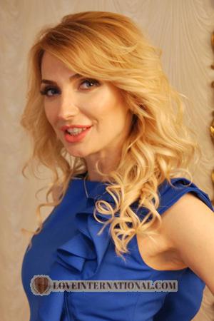 215702 - Hanna Age: 44 - Ukraine