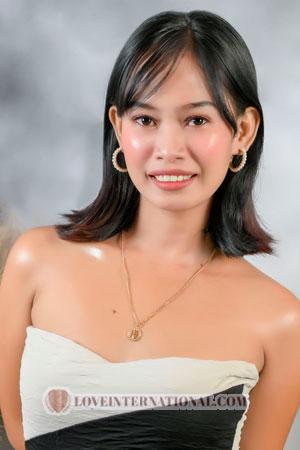 221039 - Monica Age: 23 - Philippines