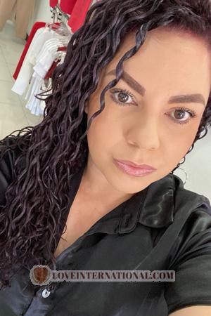 224155 - Silvia Age: 36 - Costa Rica